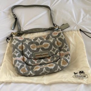 Coach hobo crossbody purse